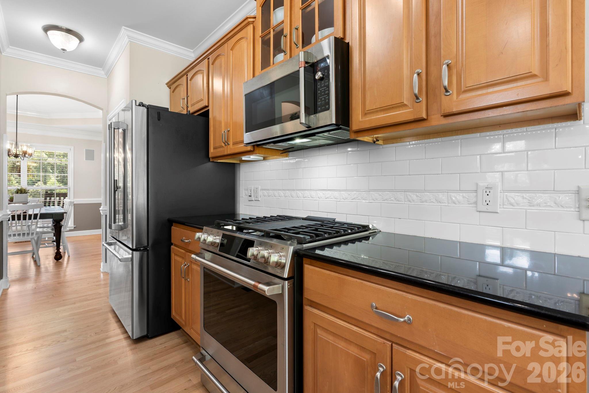 1221 Willow Creek Drive — Newton