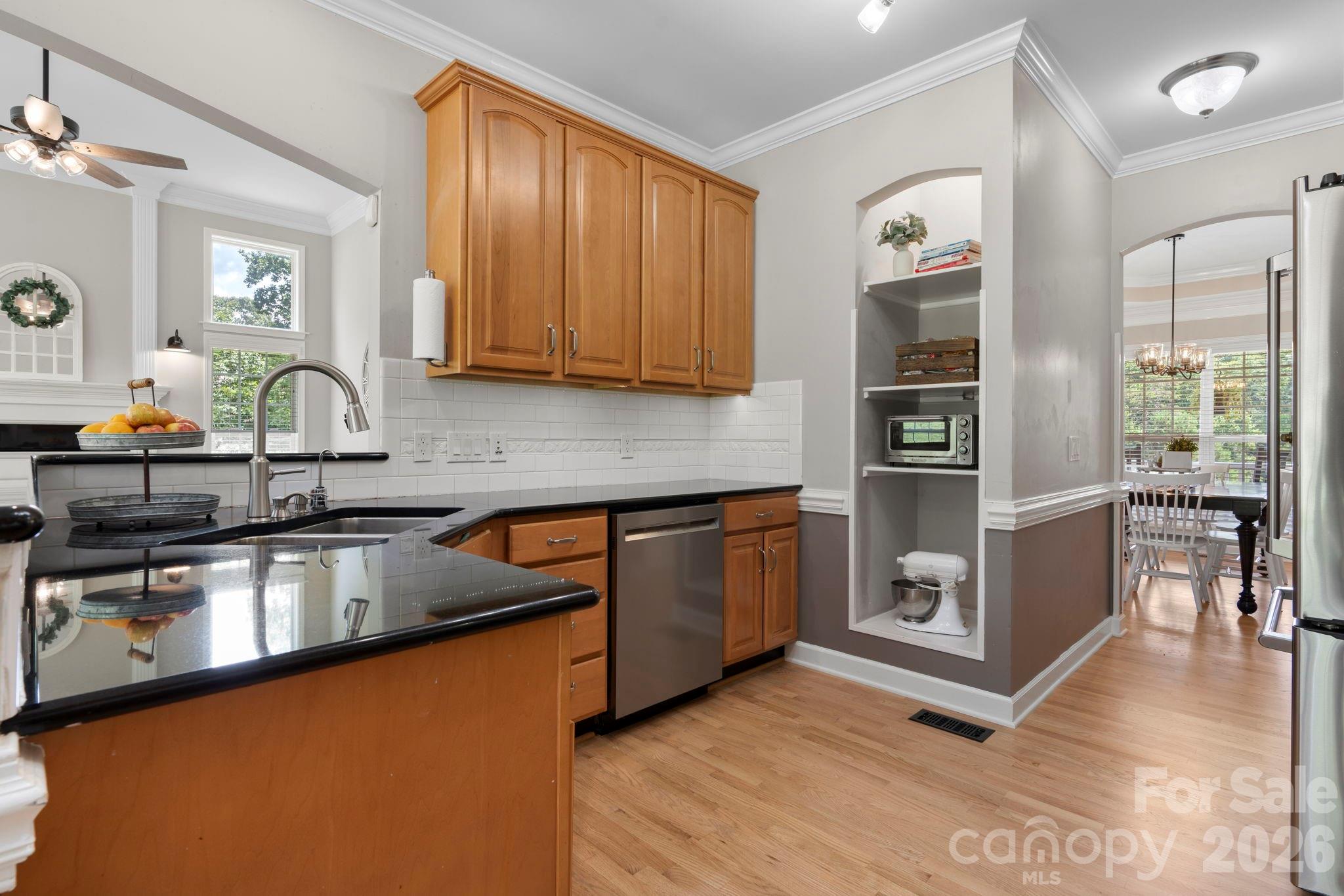 1221 Willow Creek Drive — Newton
