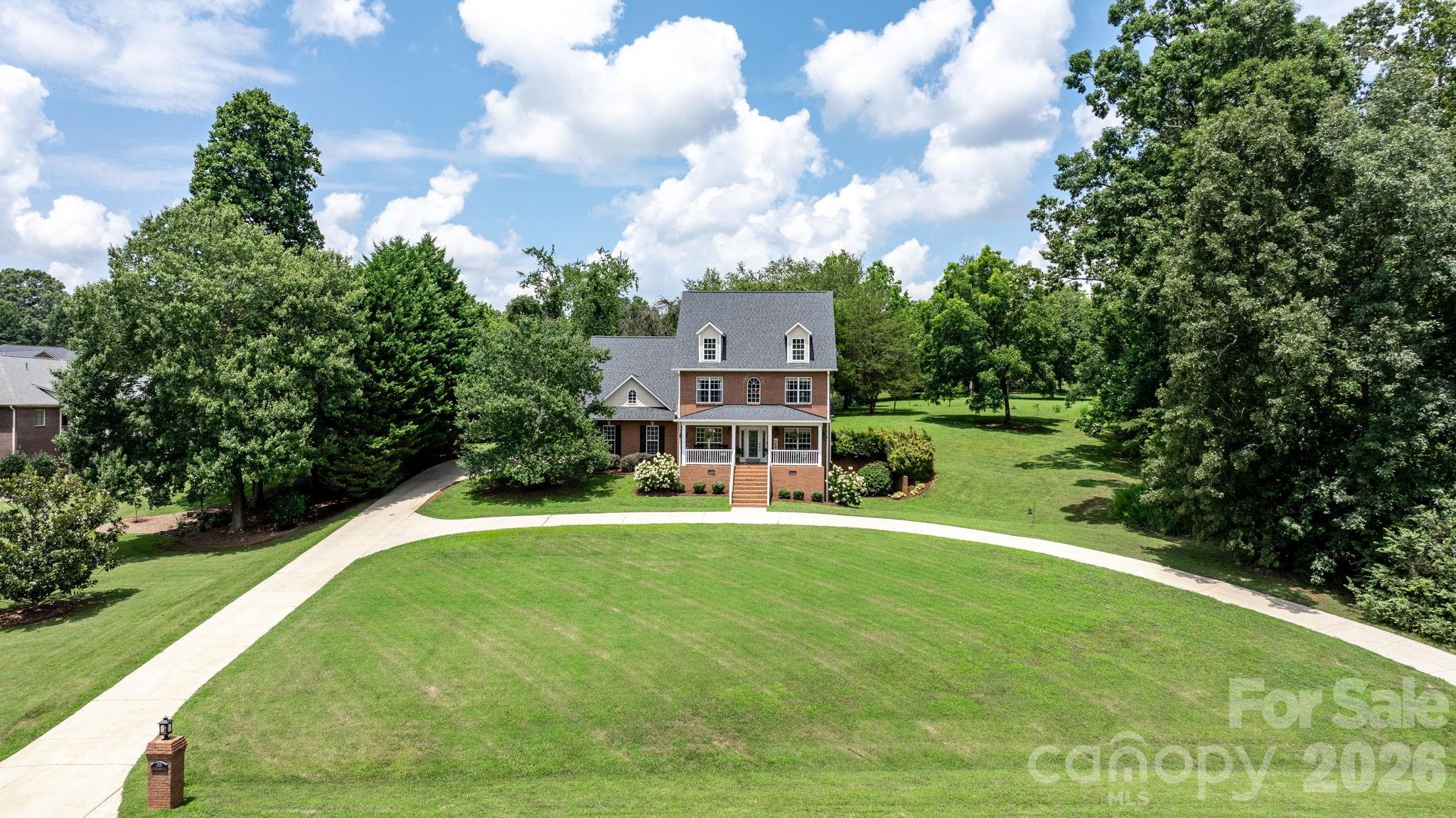 1221 Willow Creek Drive — Newton