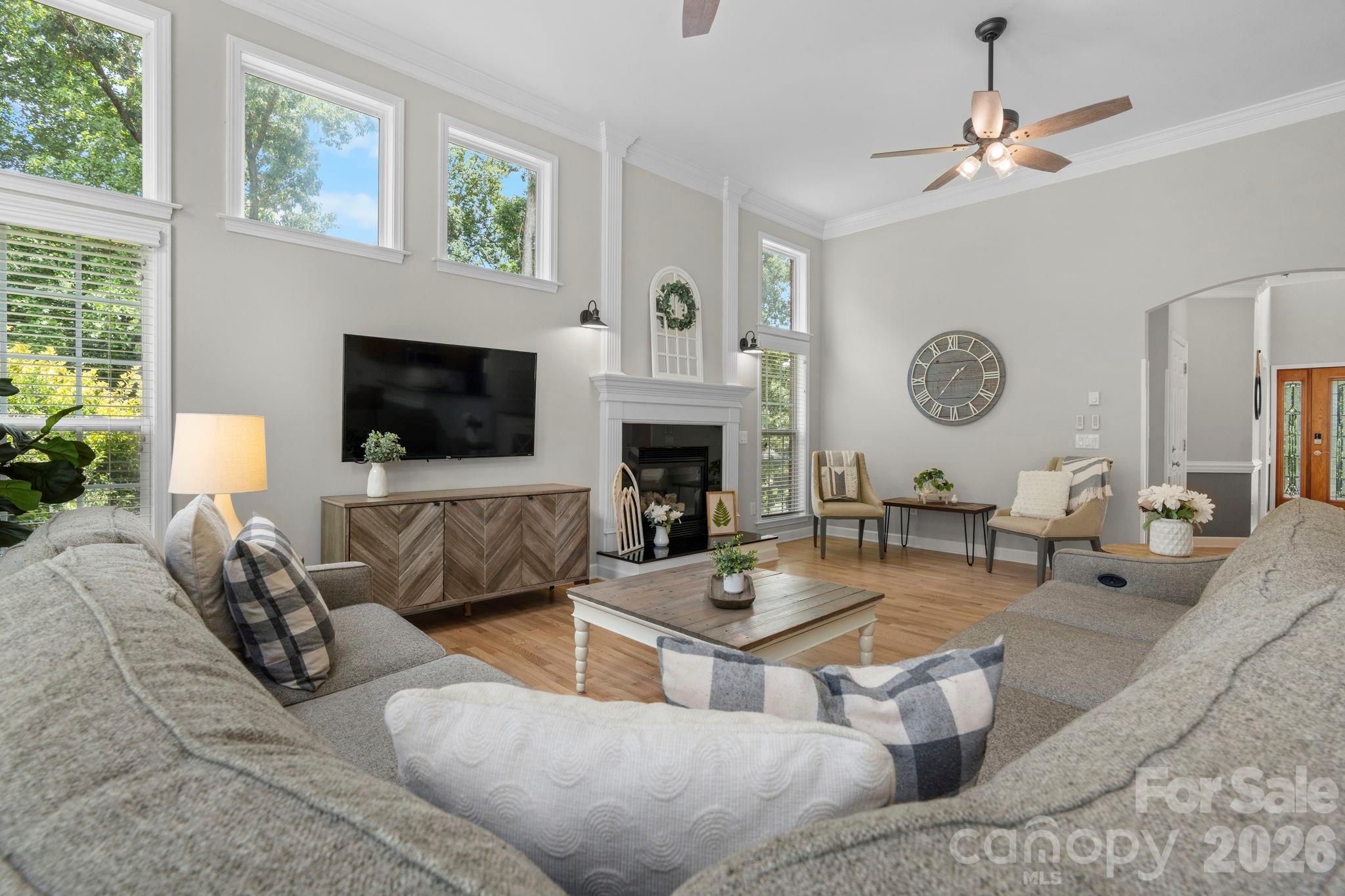 1221 Willow Creek Drive — Newton