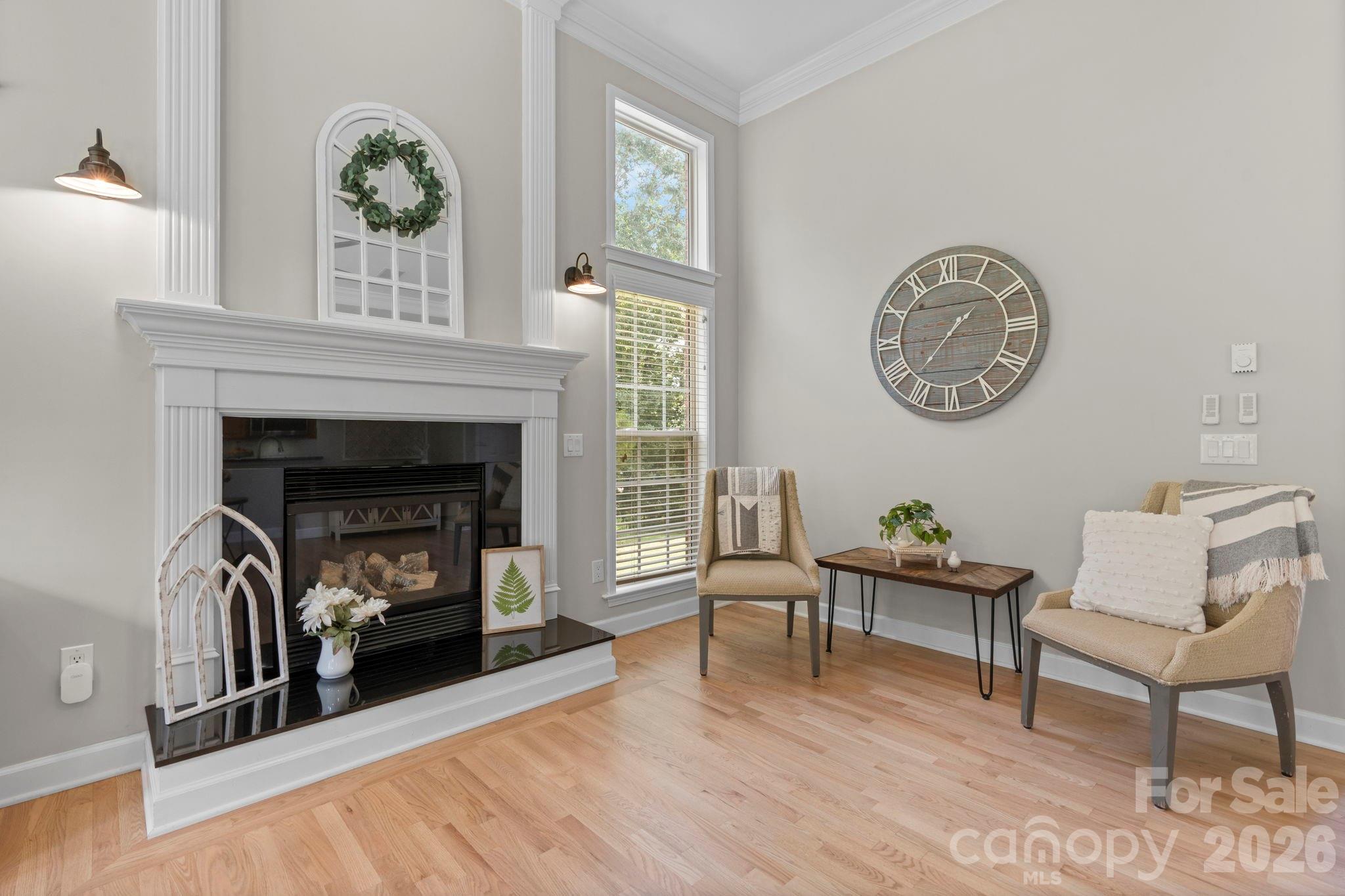 1221 Willow Creek Drive — Newton