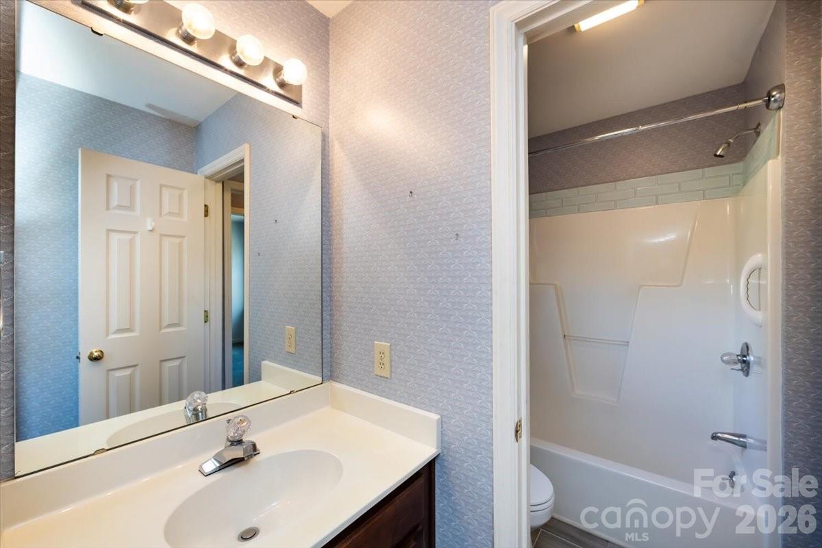 5901 Havencrest Court NW — Concord