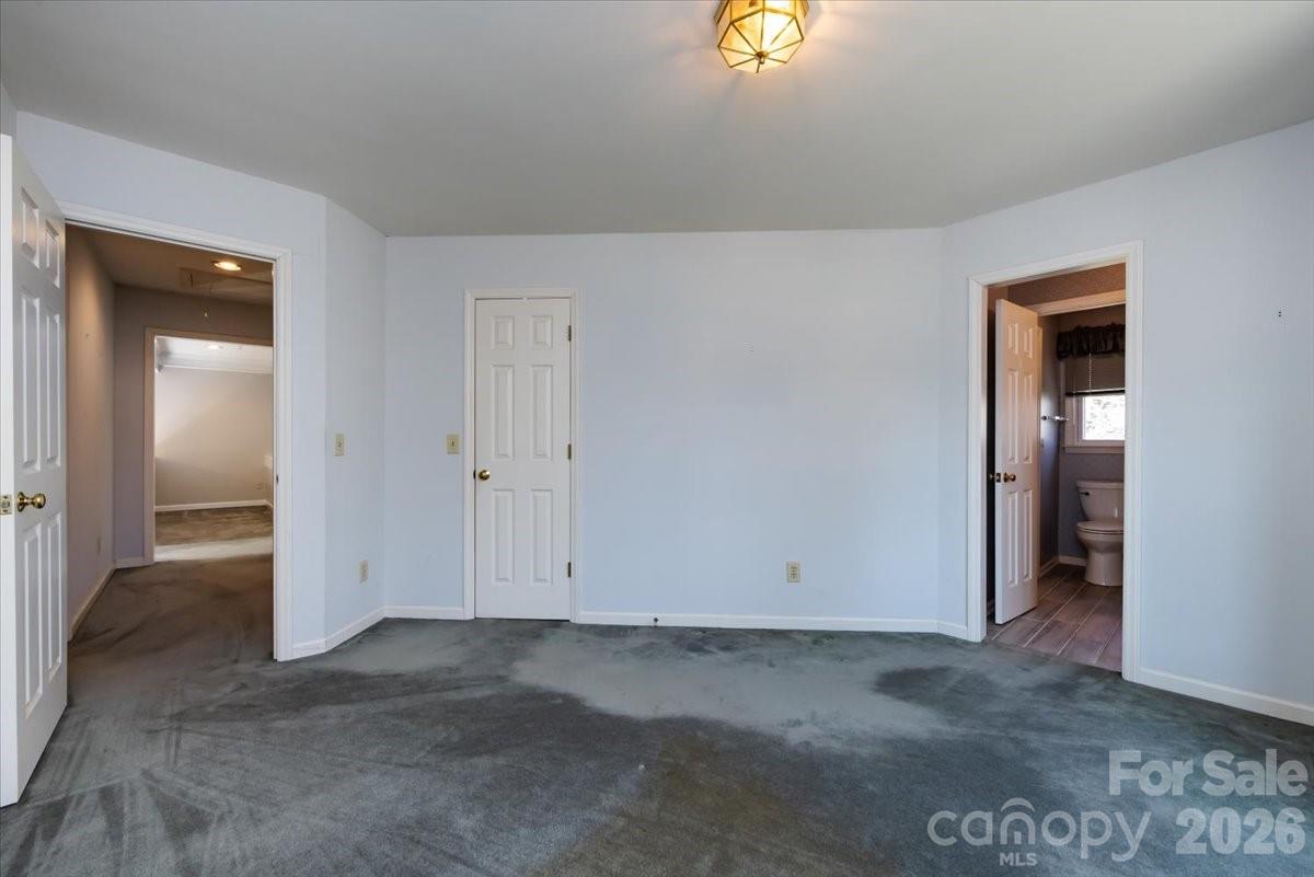 5901 Havencrest Court NW — Concord