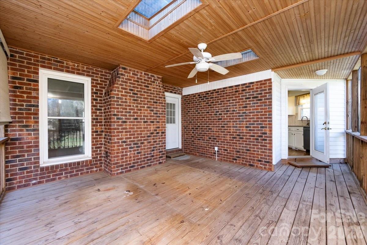 5901 Havencrest Court NW — Concord