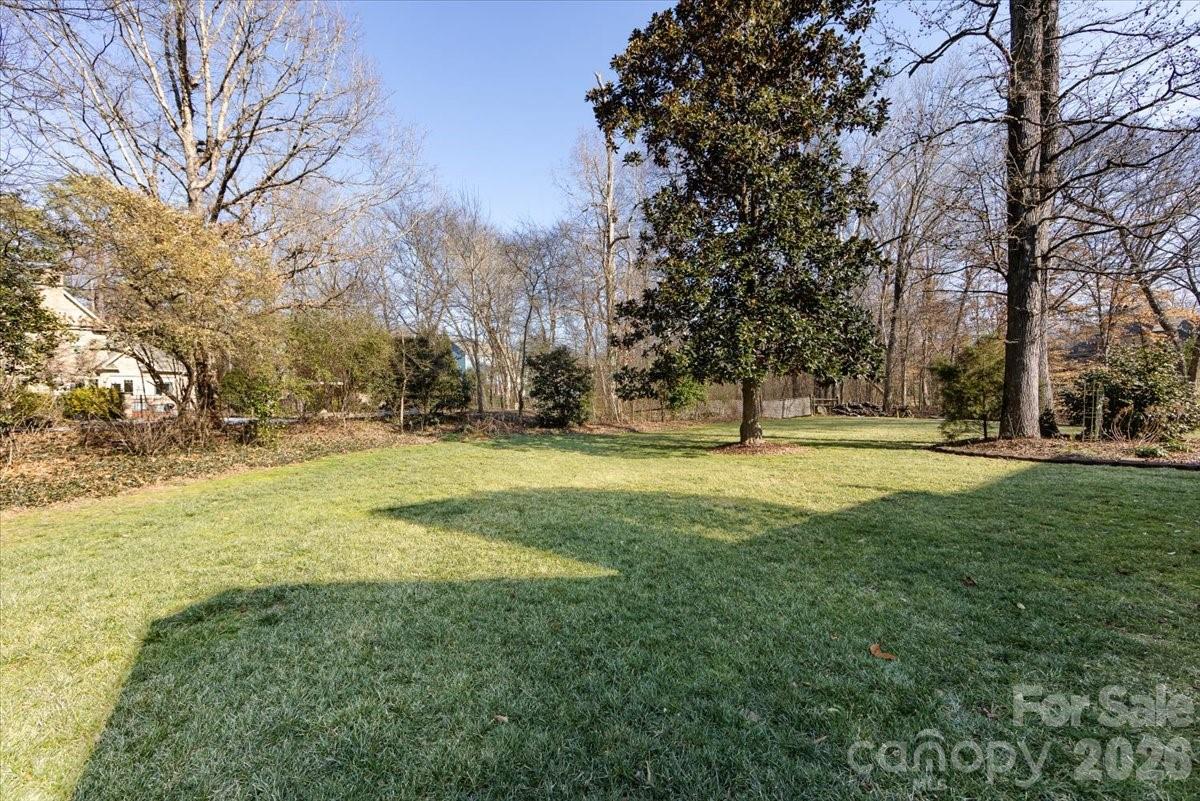 5901 Havencrest Court NW — Concord