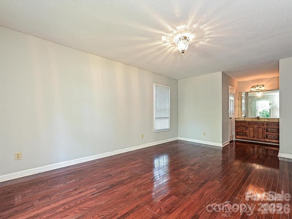 6737 Harrison Road — Charlotte