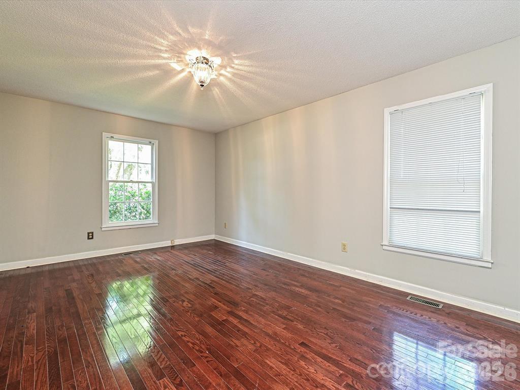 6737 Harrison Road — Charlotte