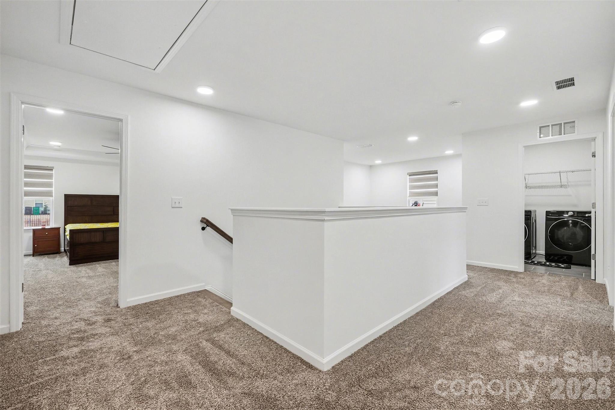 11126 Glasden Road — Charlotte