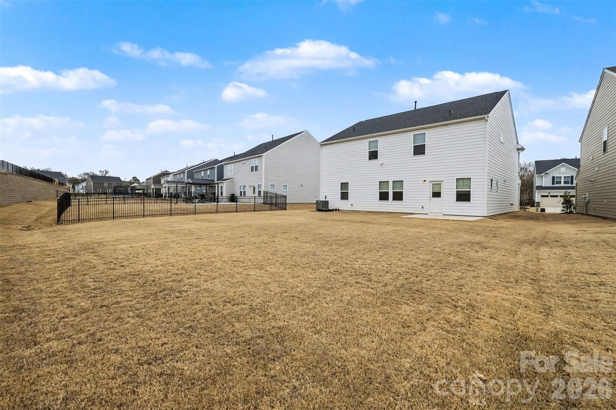 11126 Glasden Road — Charlotte