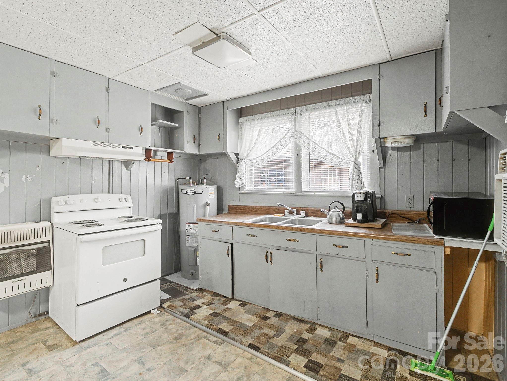 1526 Bills Creek Road — Lake Lure