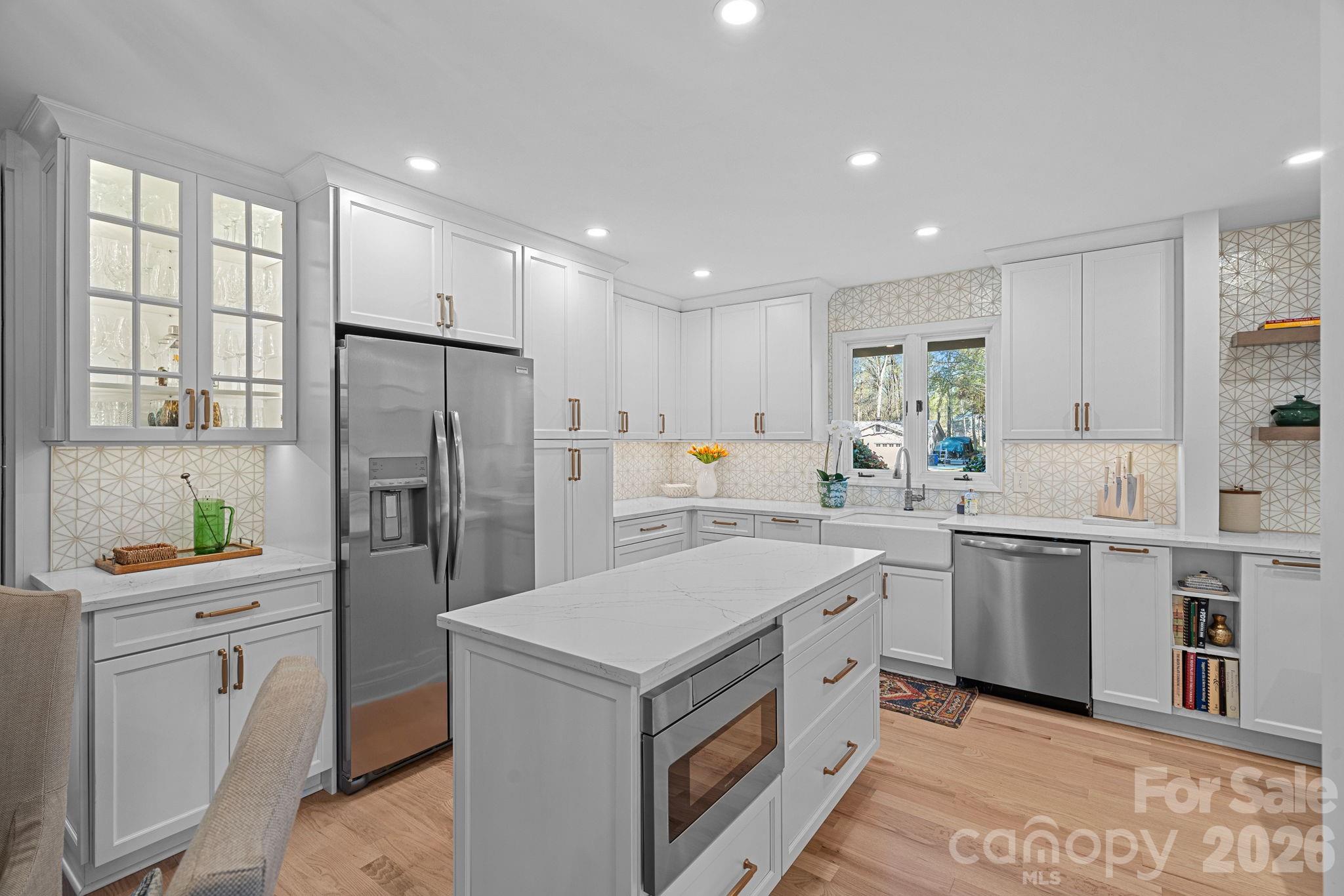 109 Sandy Shore Drive — Mooresville