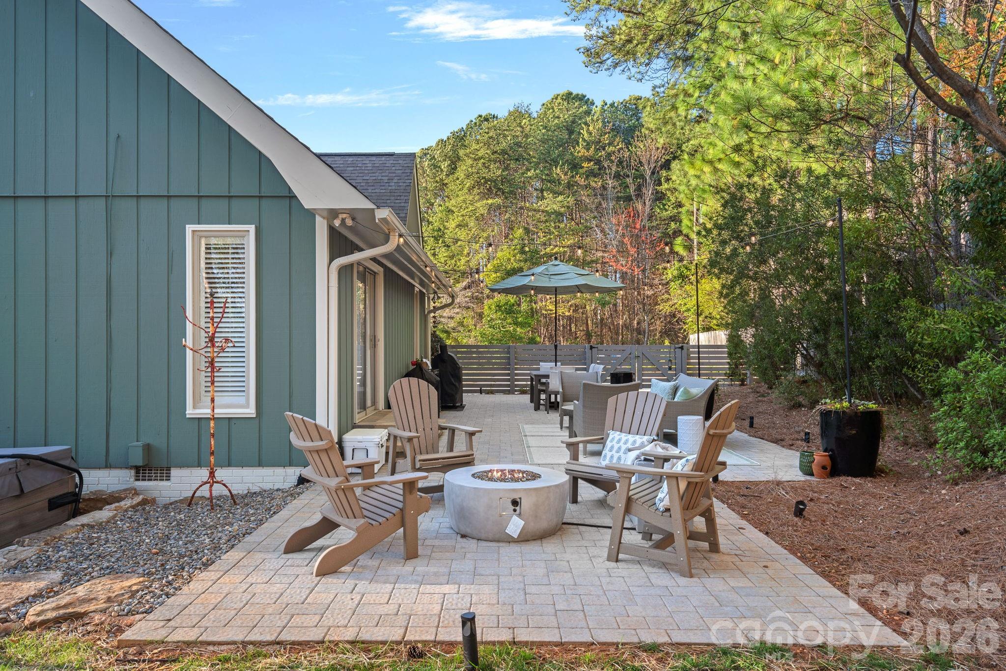 109 Sandy Shore Drive — Mooresville