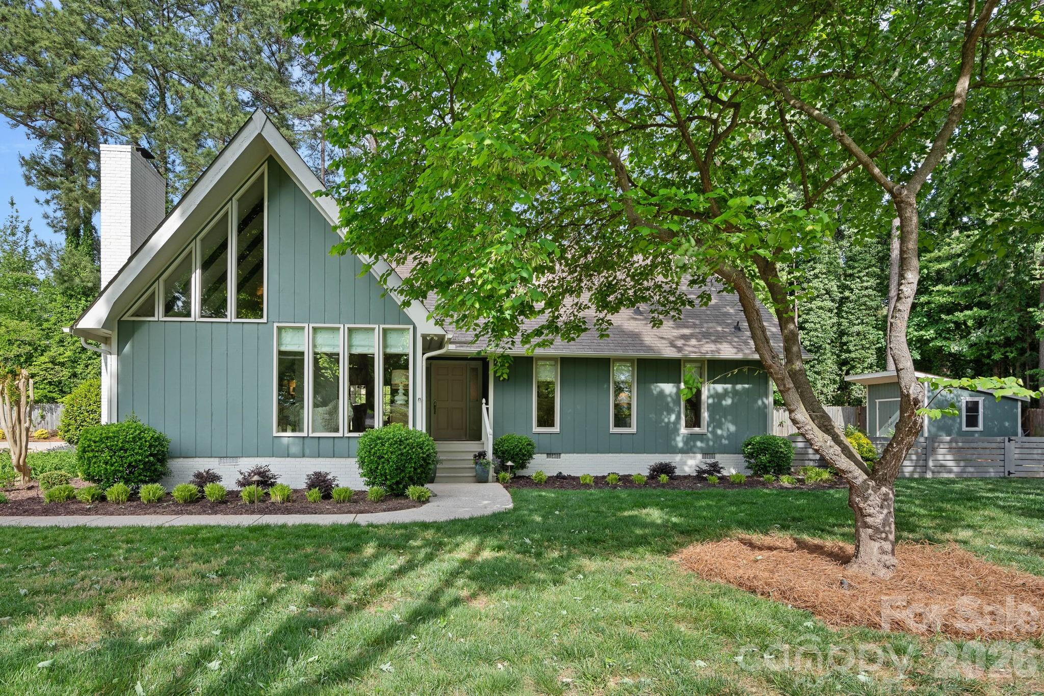 109 Sandy Shore Drive — Mooresville