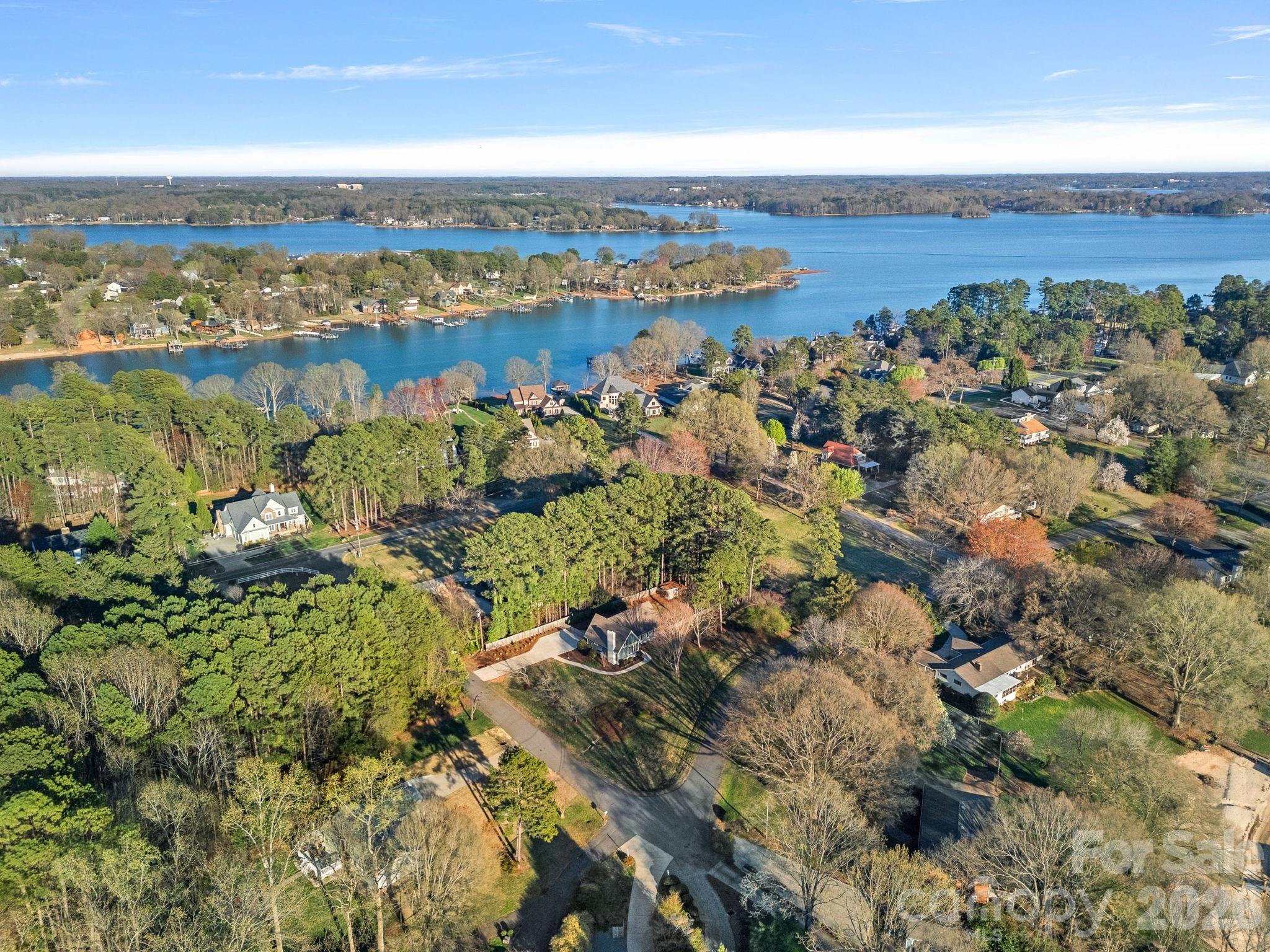 109 Sandy Shore Drive — Mooresville