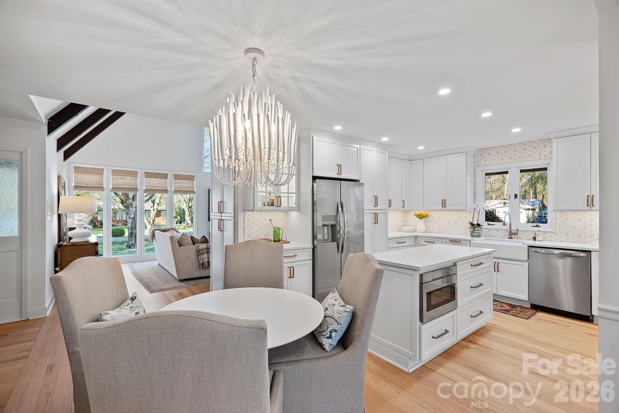 109 Sandy Shore Drive — Mooresville
