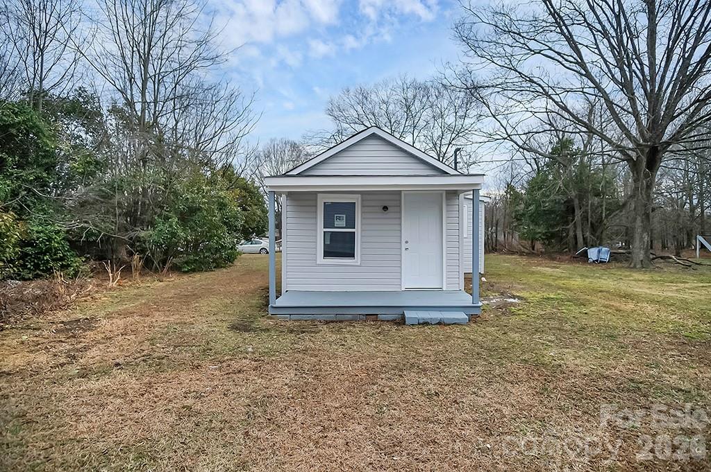 301 Jc Dellinger Road — Cherryville
