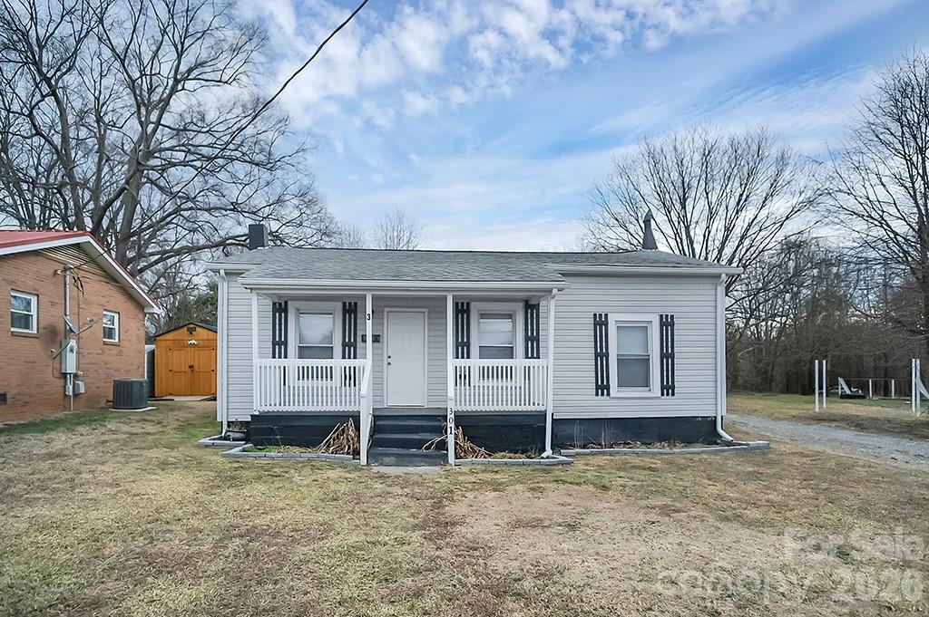 301 Jc Dellinger Road — Cherryville