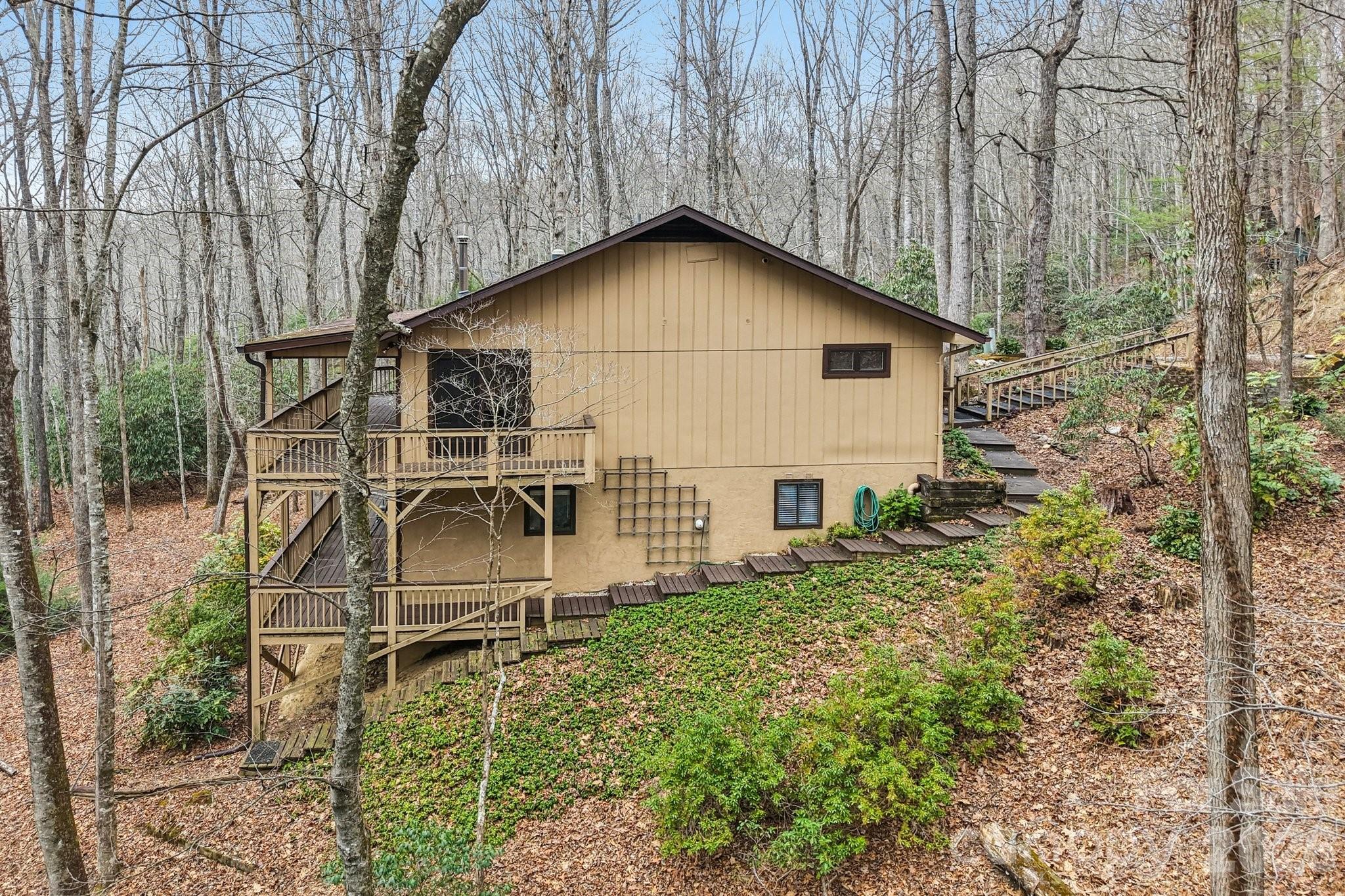 71 N Setsi Lane — Brevard