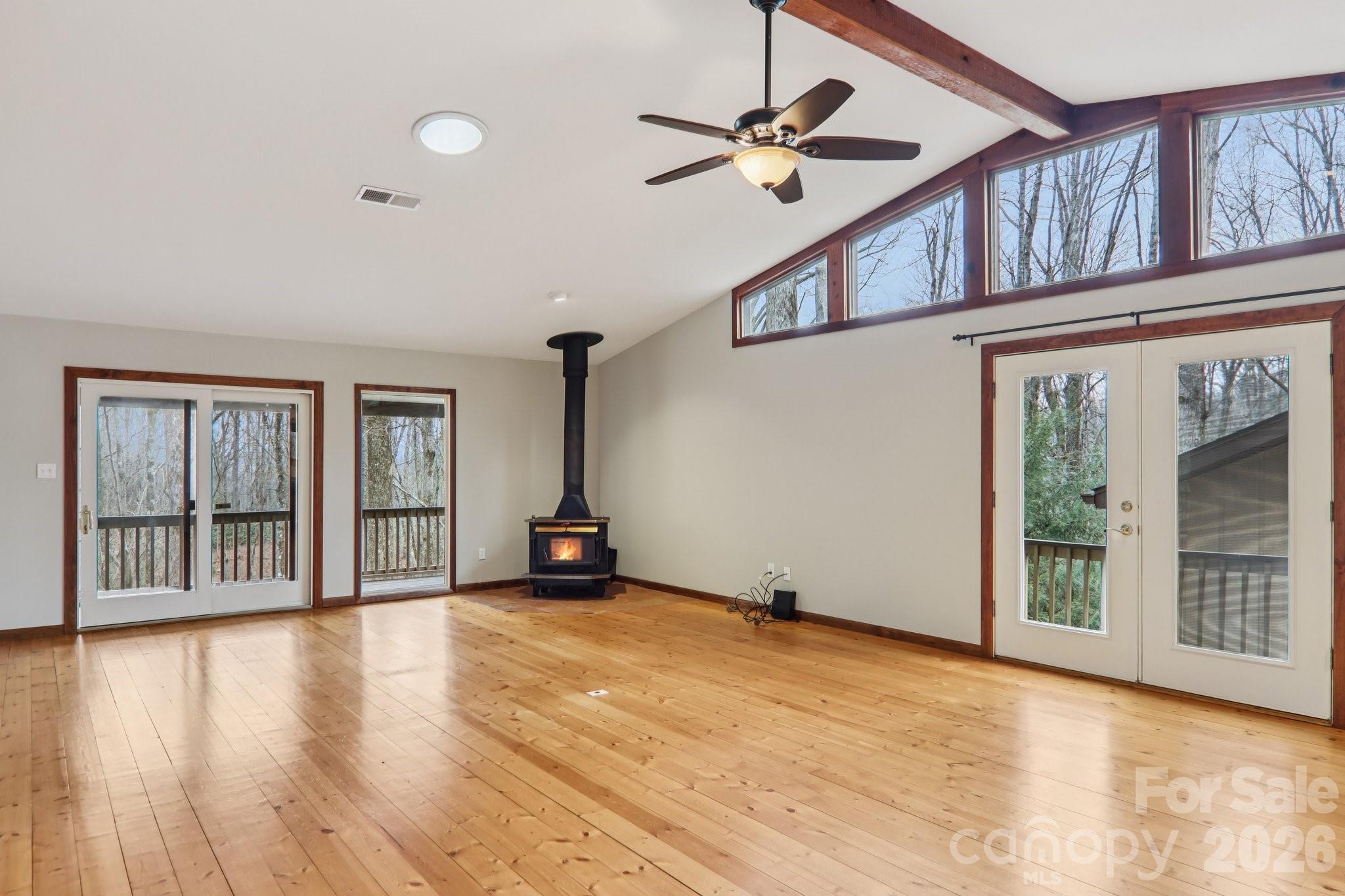 71 N Setsi Lane — Brevard