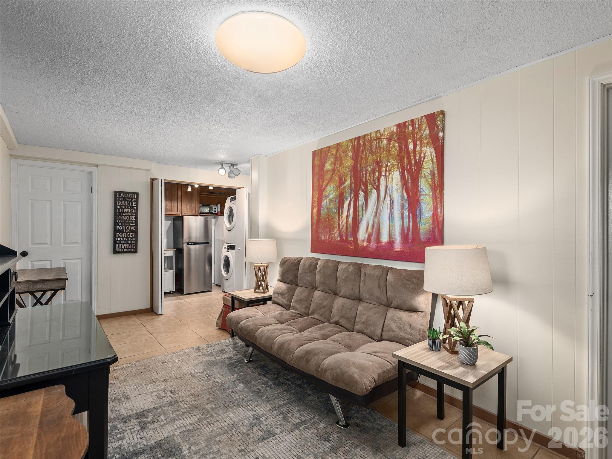 116 Vehorn Road — Fairview