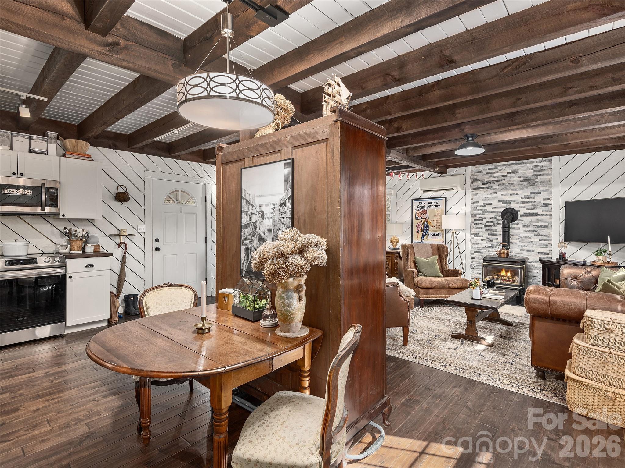 116 Vehorn Road — Fairview
