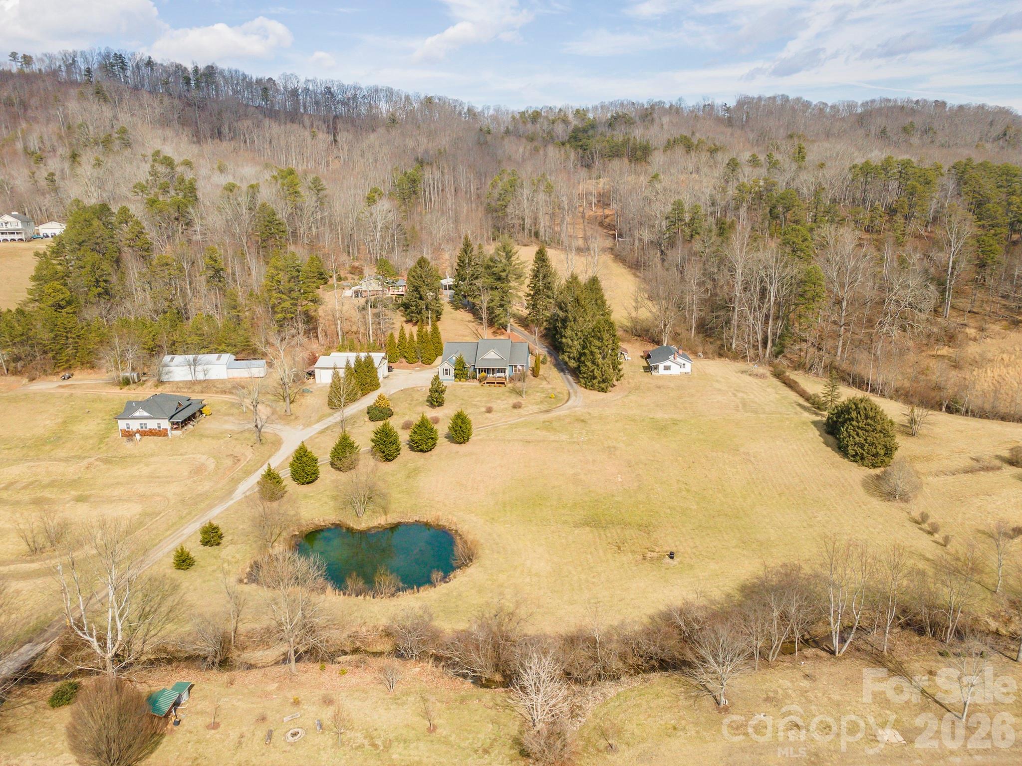 18 Hoye Lane — Candler