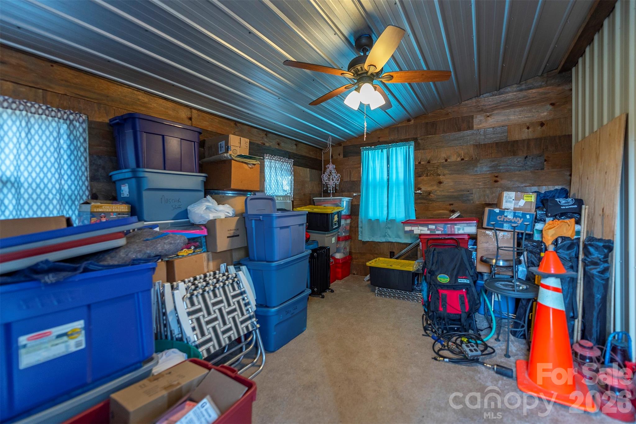 18 Hoye Lane — Candler