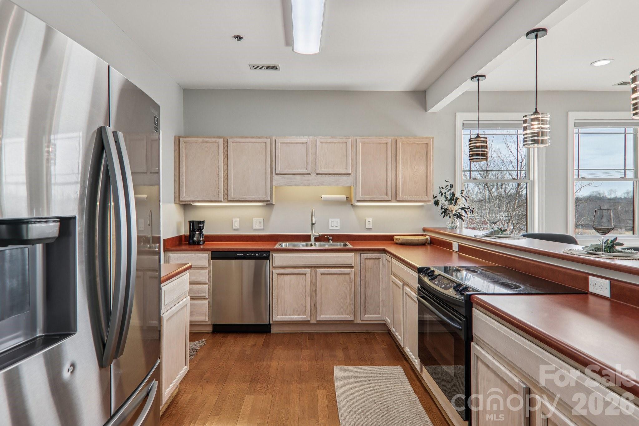 475 S Church Street #E — Hendersonville