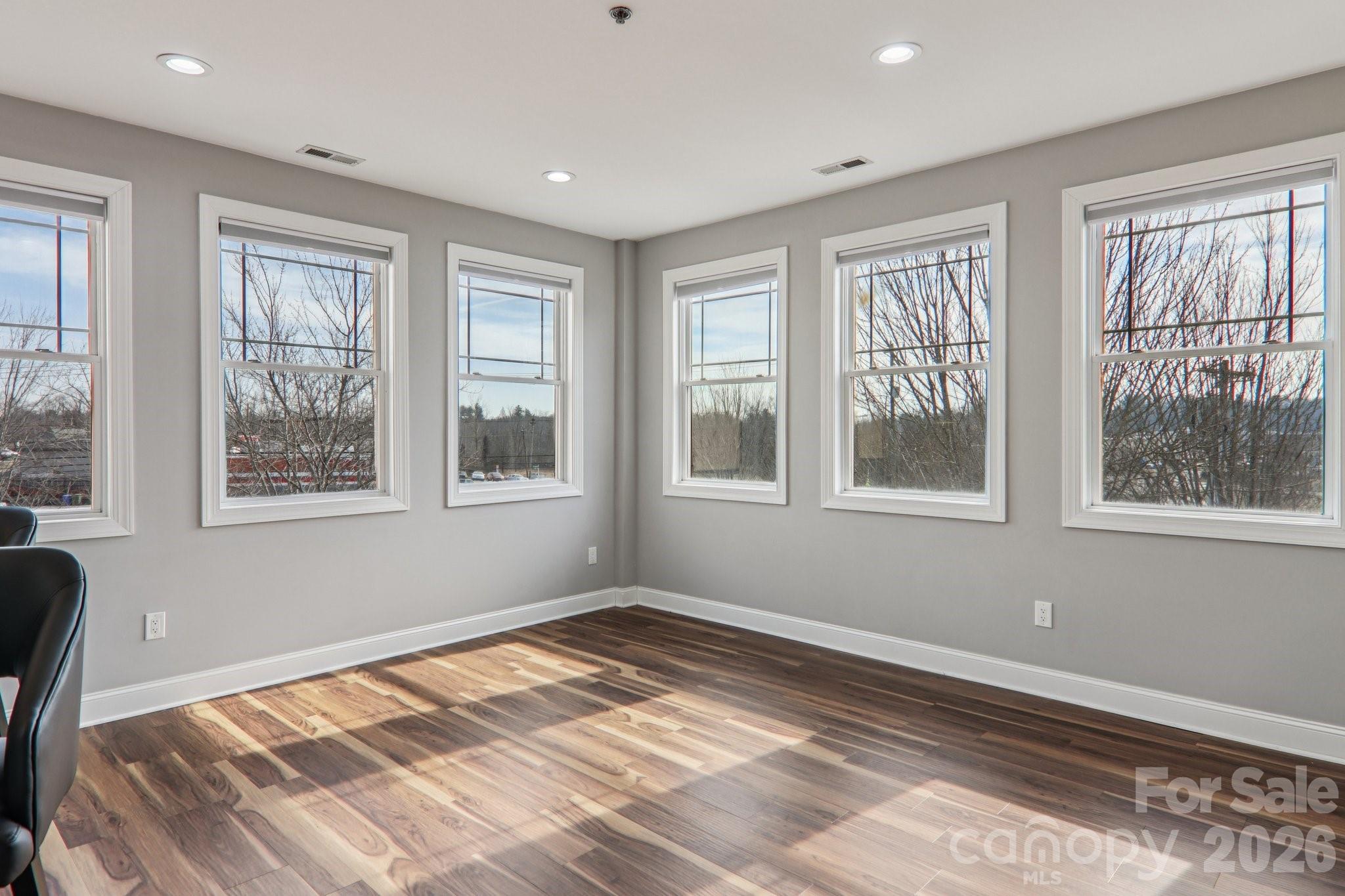 475 S Church Street #E — Hendersonville