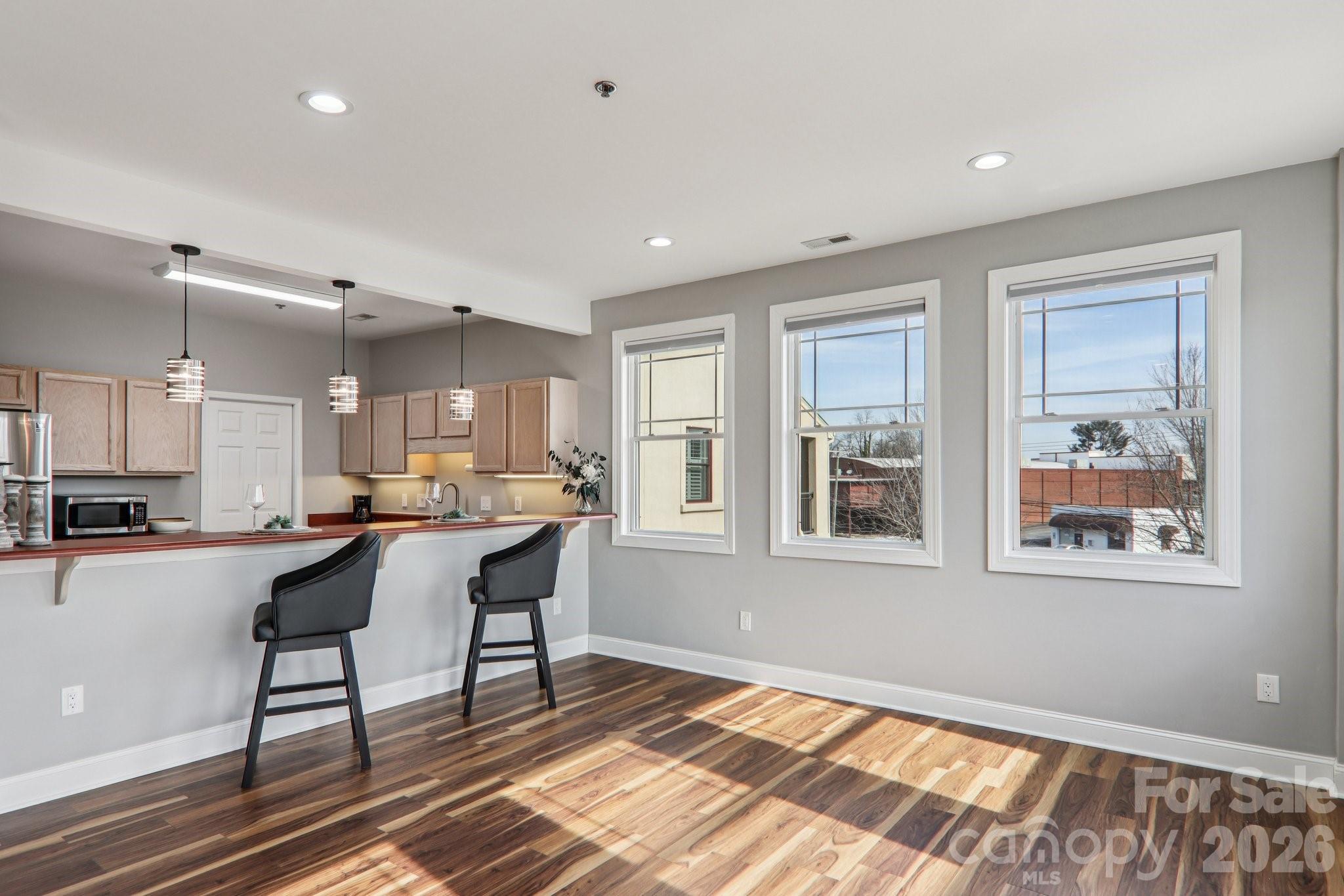 475 S Church Street #E — Hendersonville