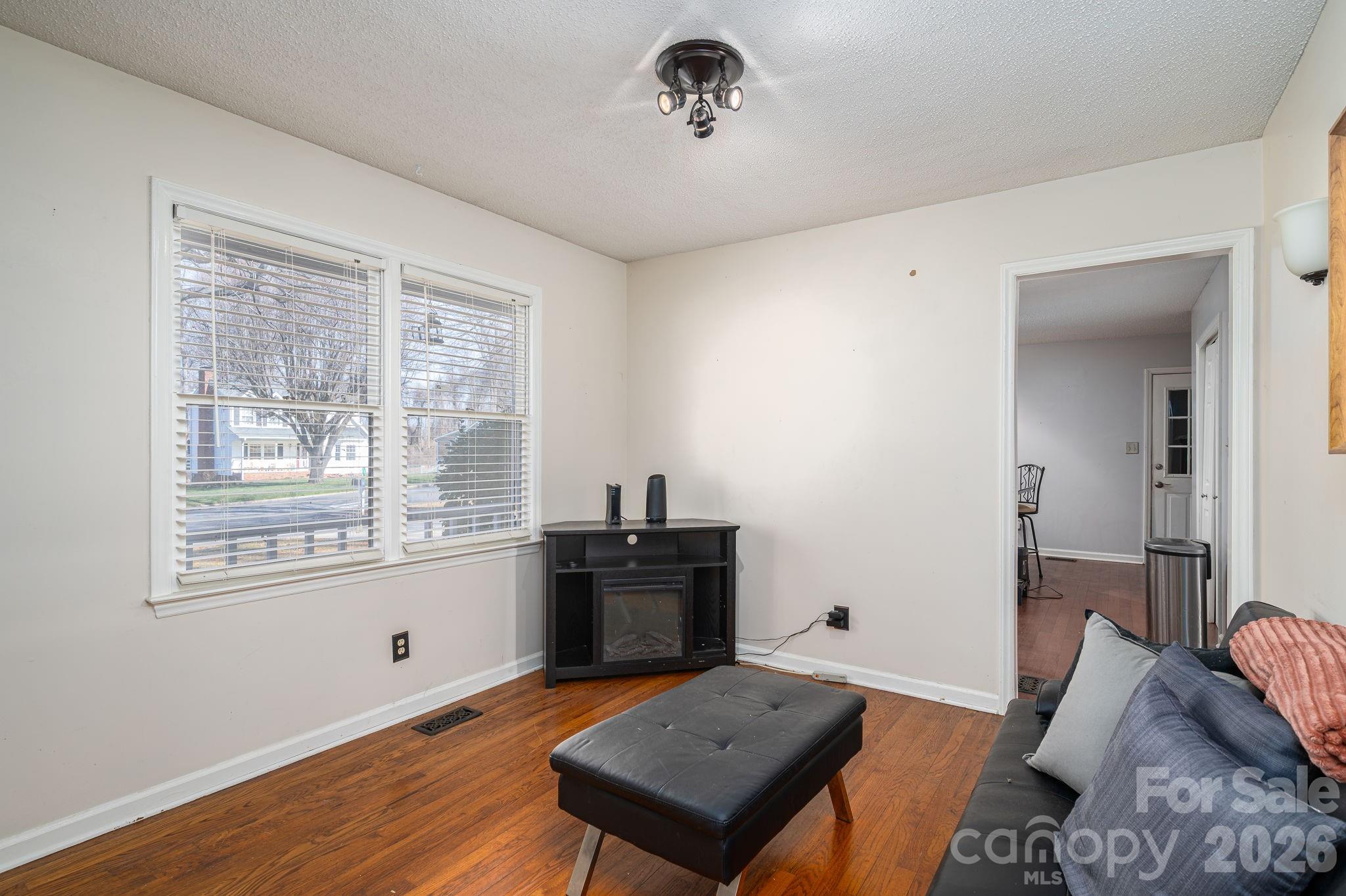 4324 Hickory Hollow Road — Gastonia