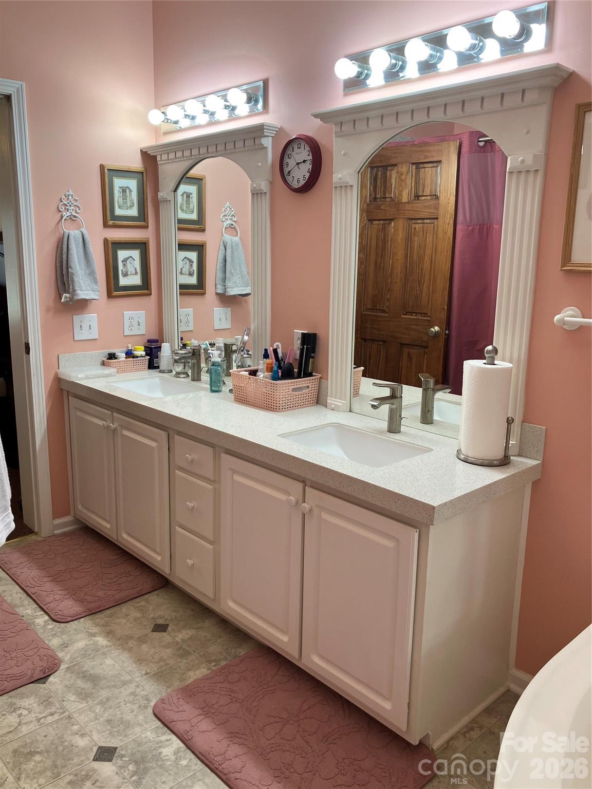 13215 Pine Bluff Road — Midland