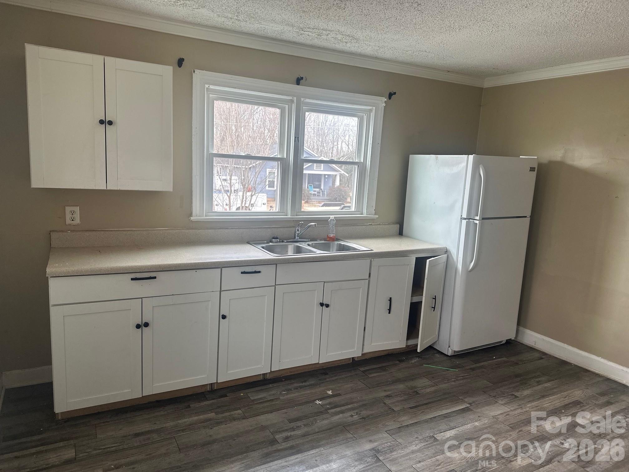 1323 7th Street — Statesville