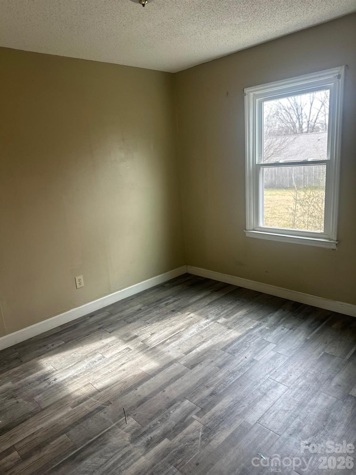 1323 7th Street — Statesville