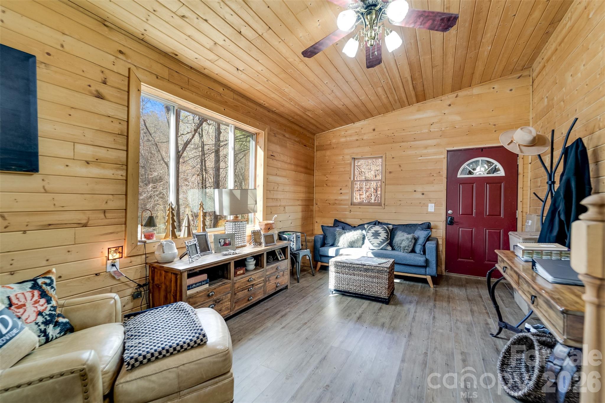 67 Watauga Heights Road — Franklin