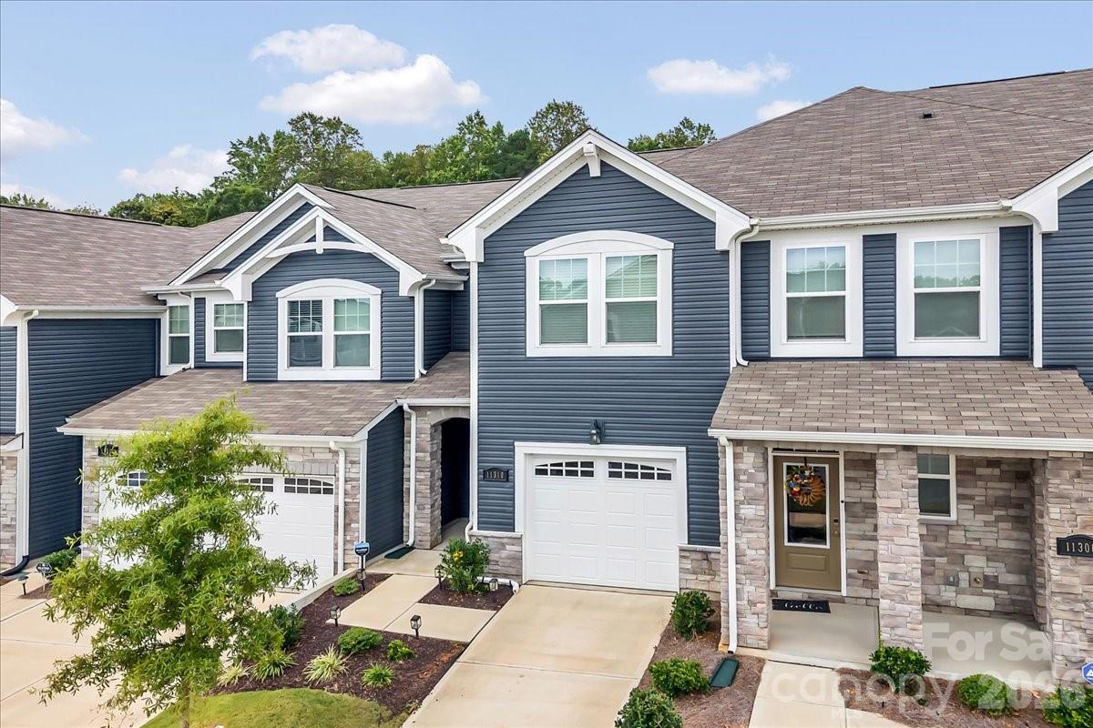 11310 Bartrams Way — Charlotte