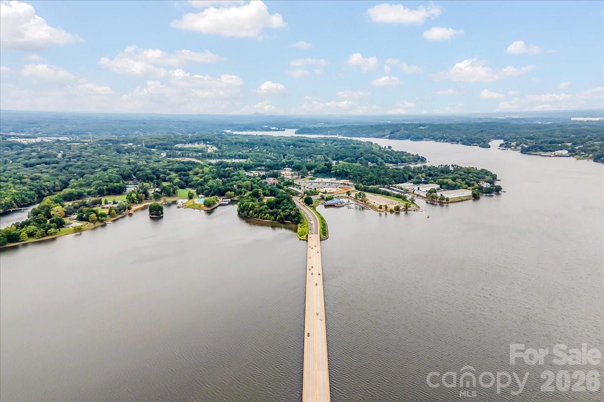 11310 Bartrams Way — Charlotte