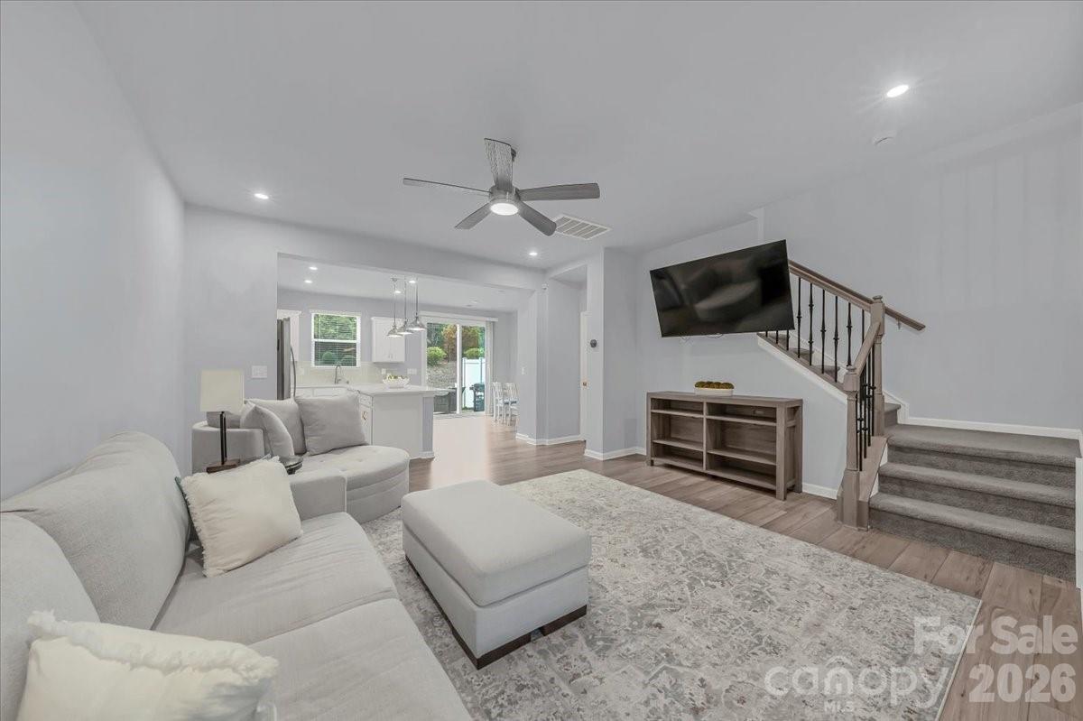 11310 Bartrams Way — Charlotte