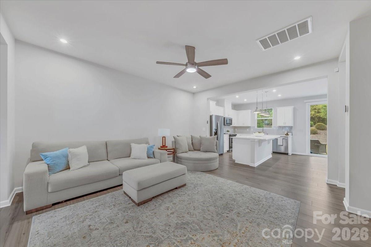 11310 Bartrams Way — Charlotte