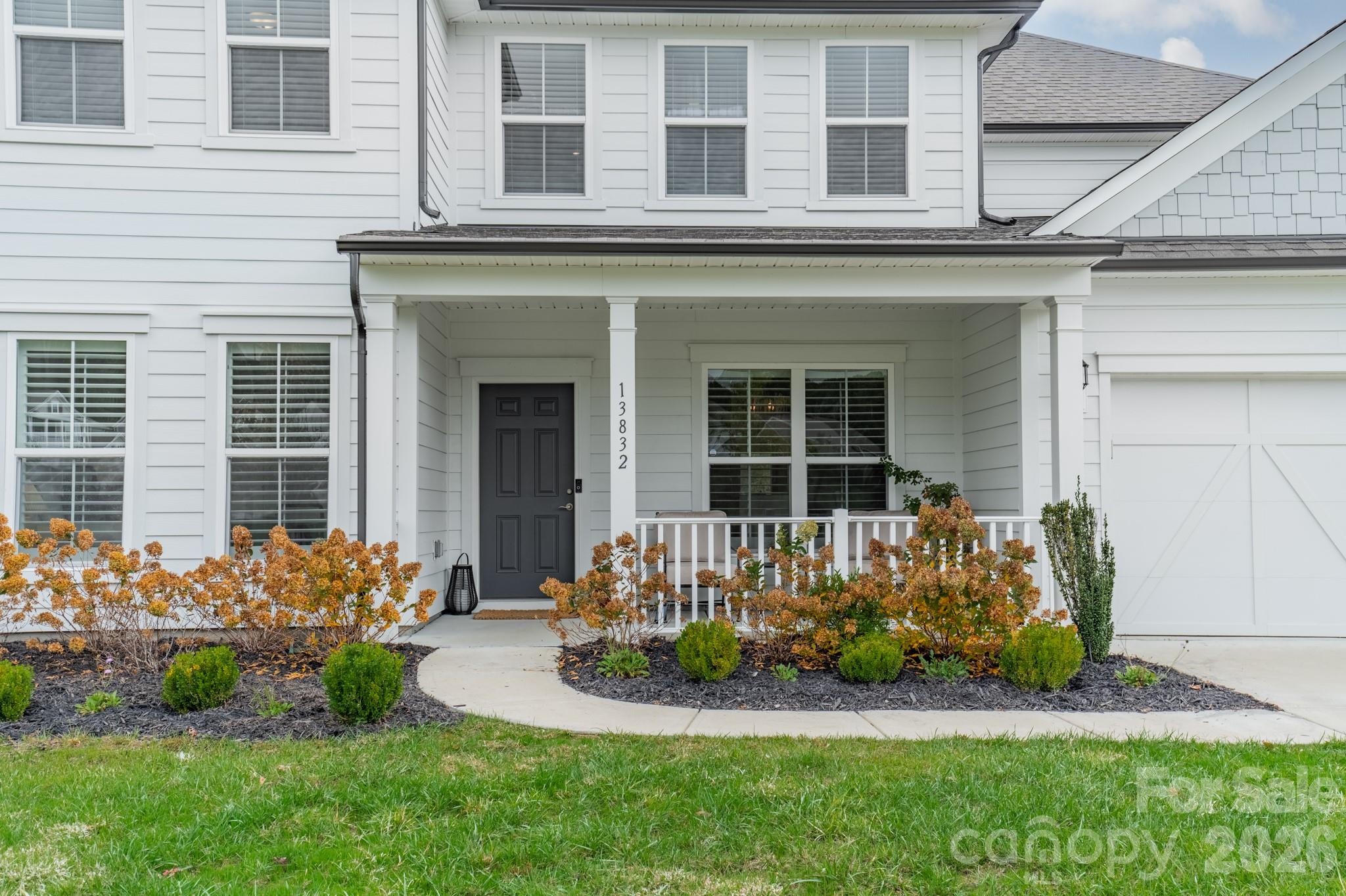 13832 Water Terrace Drive — Huntersville