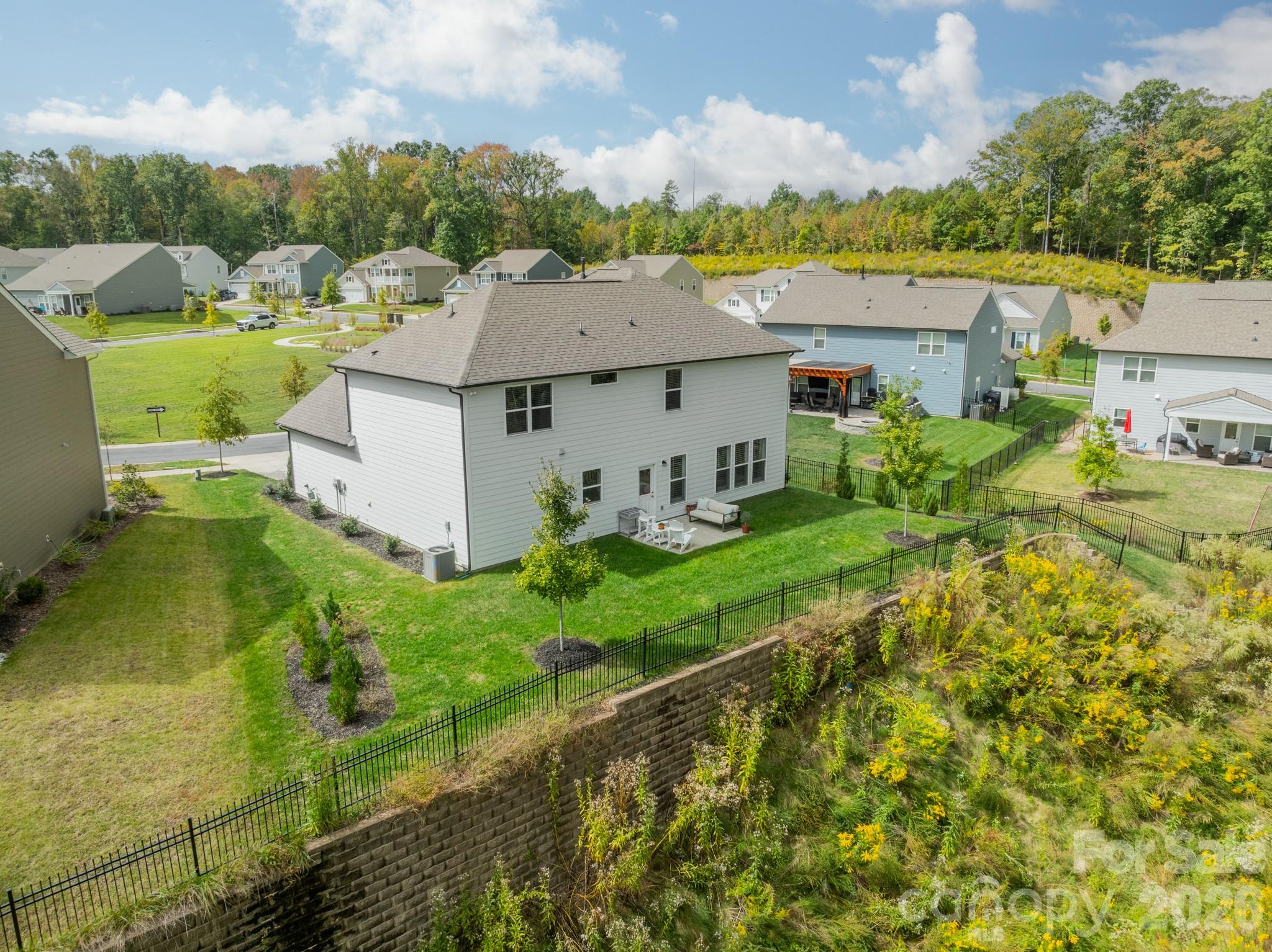 13832 Water Terrace Drive — Huntersville