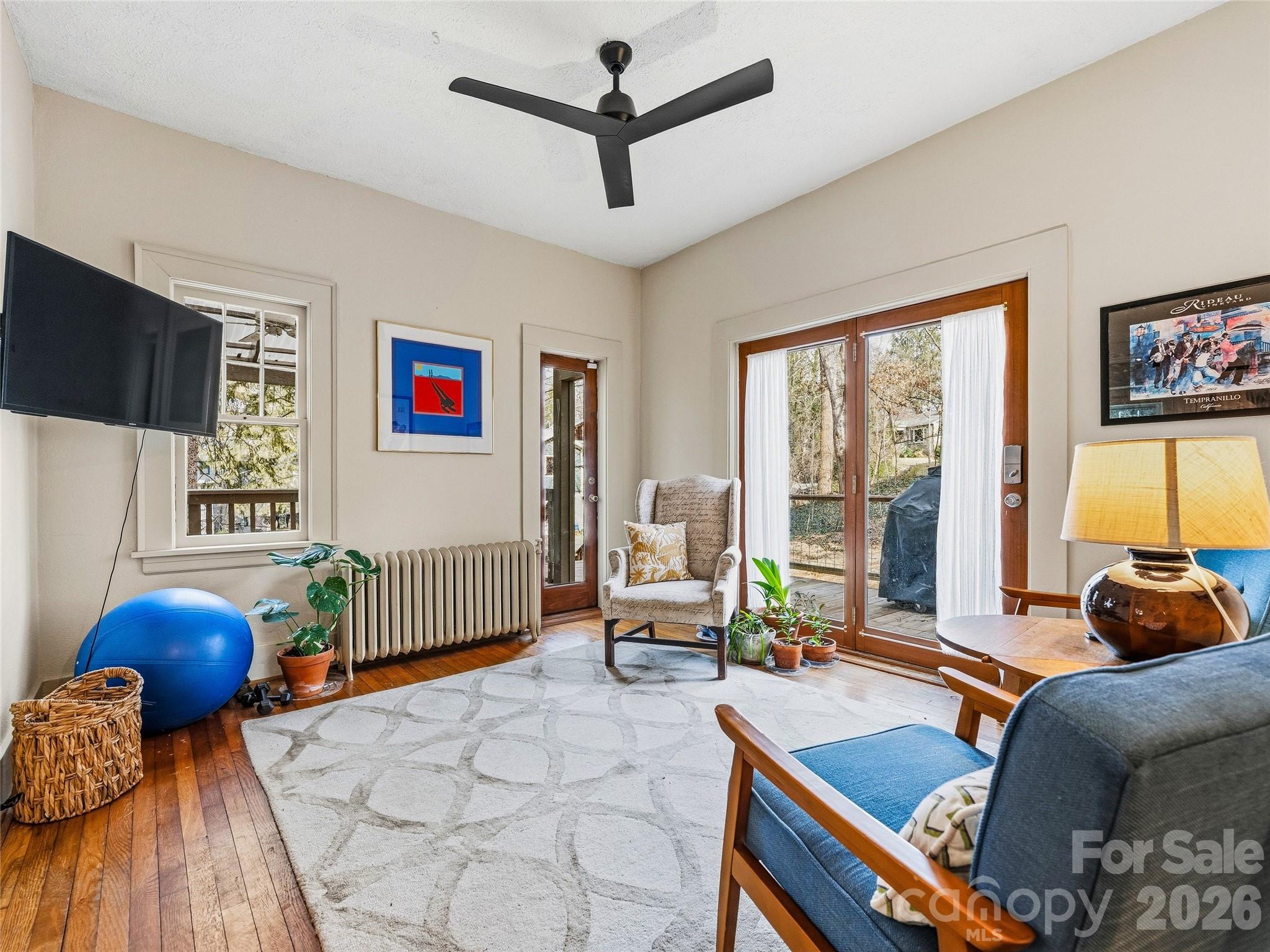 4 Duke Street — Asheville