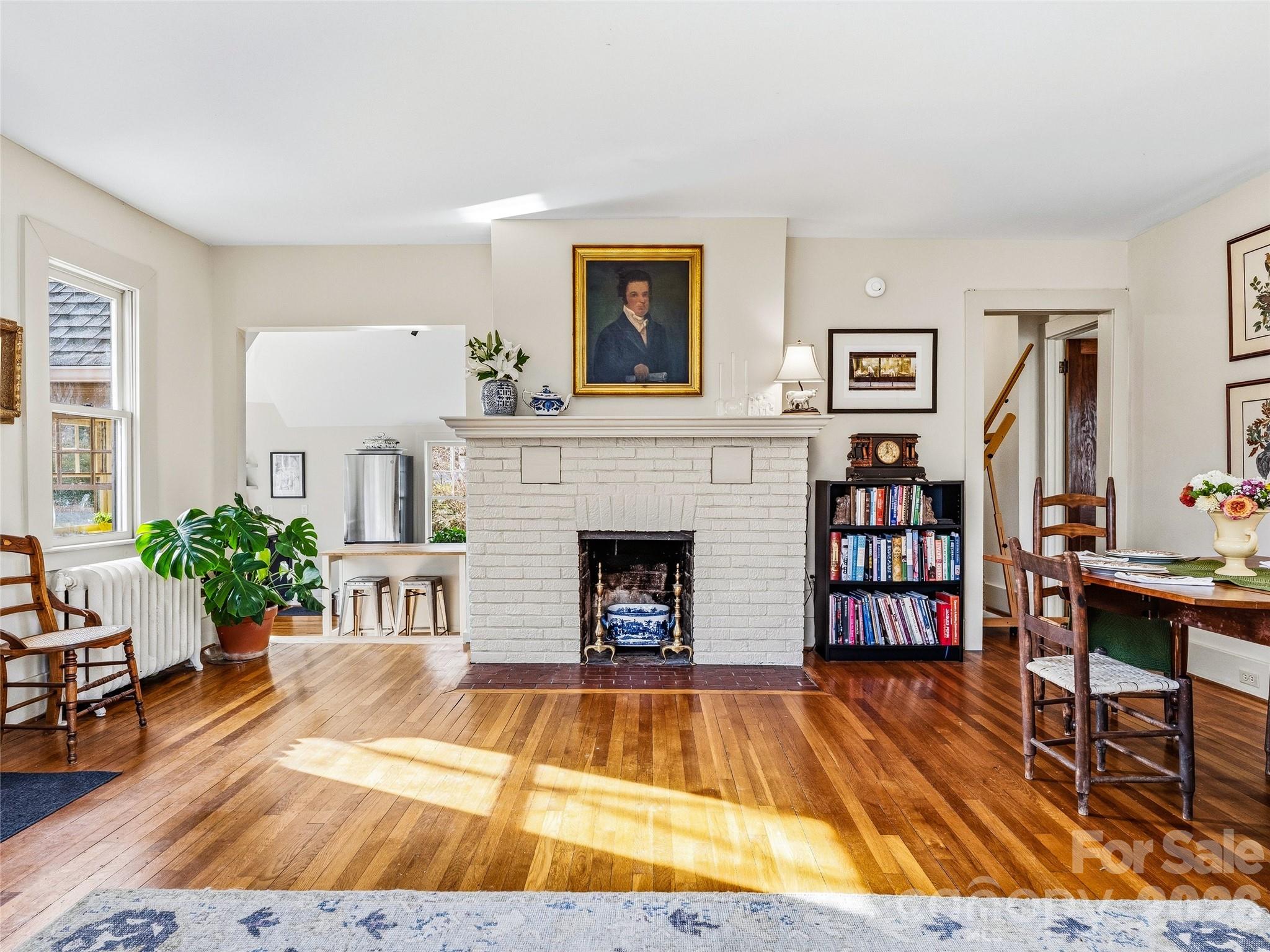 4 Duke Street — Asheville