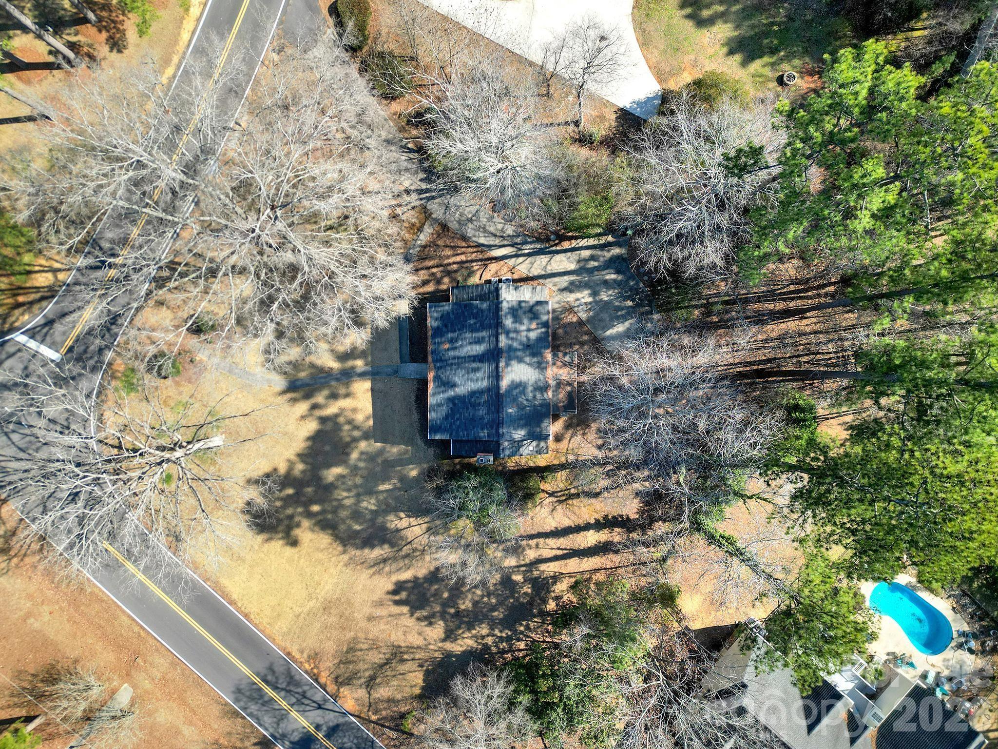 1125 Hawthorne Road — Lancaster