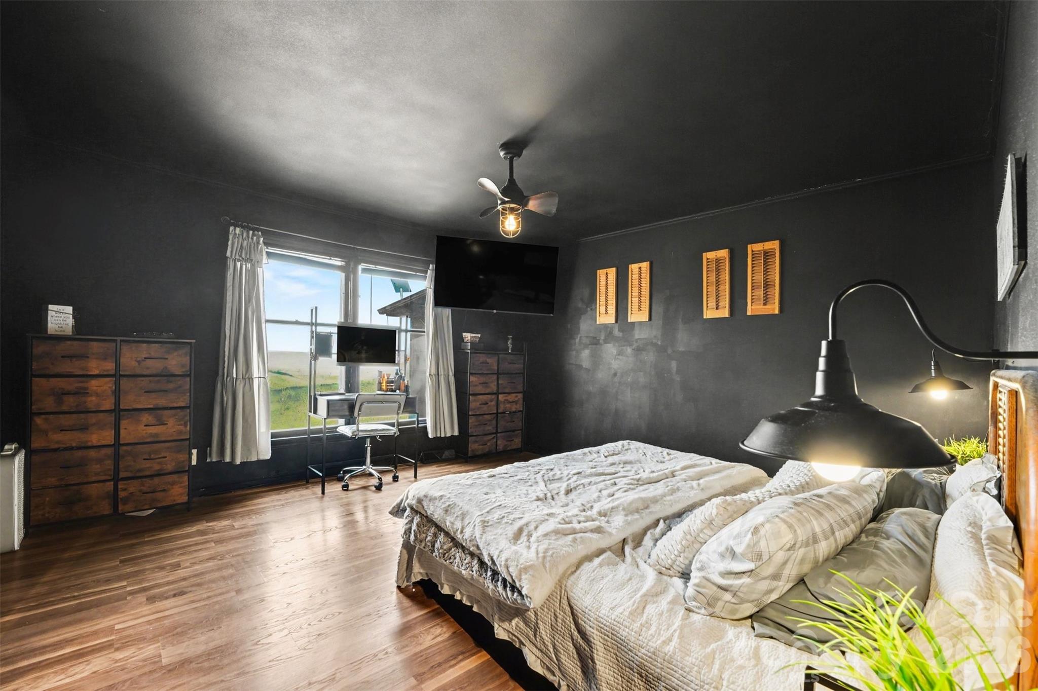 5475 Pine Ridge Drive — Connelly Springs