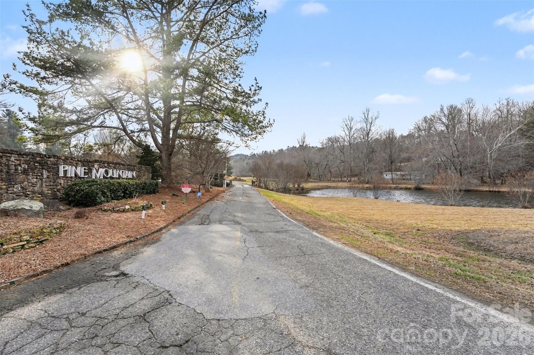 5475 Pine Ridge Drive — Connelly Springs