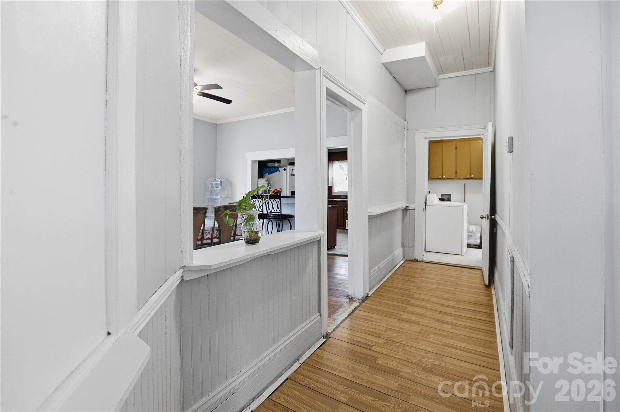 1212 S Salisbury Avenue — Spencer