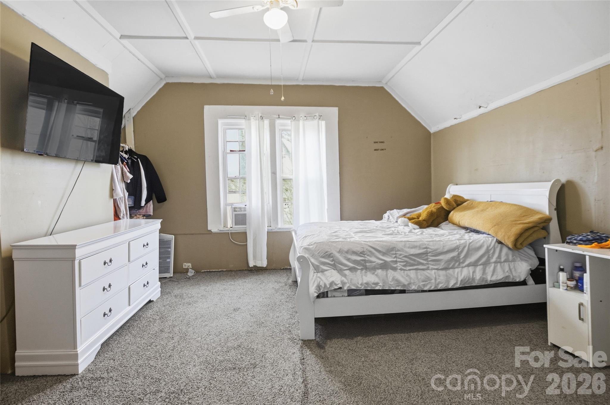 1212 S Salisbury Avenue — Spencer