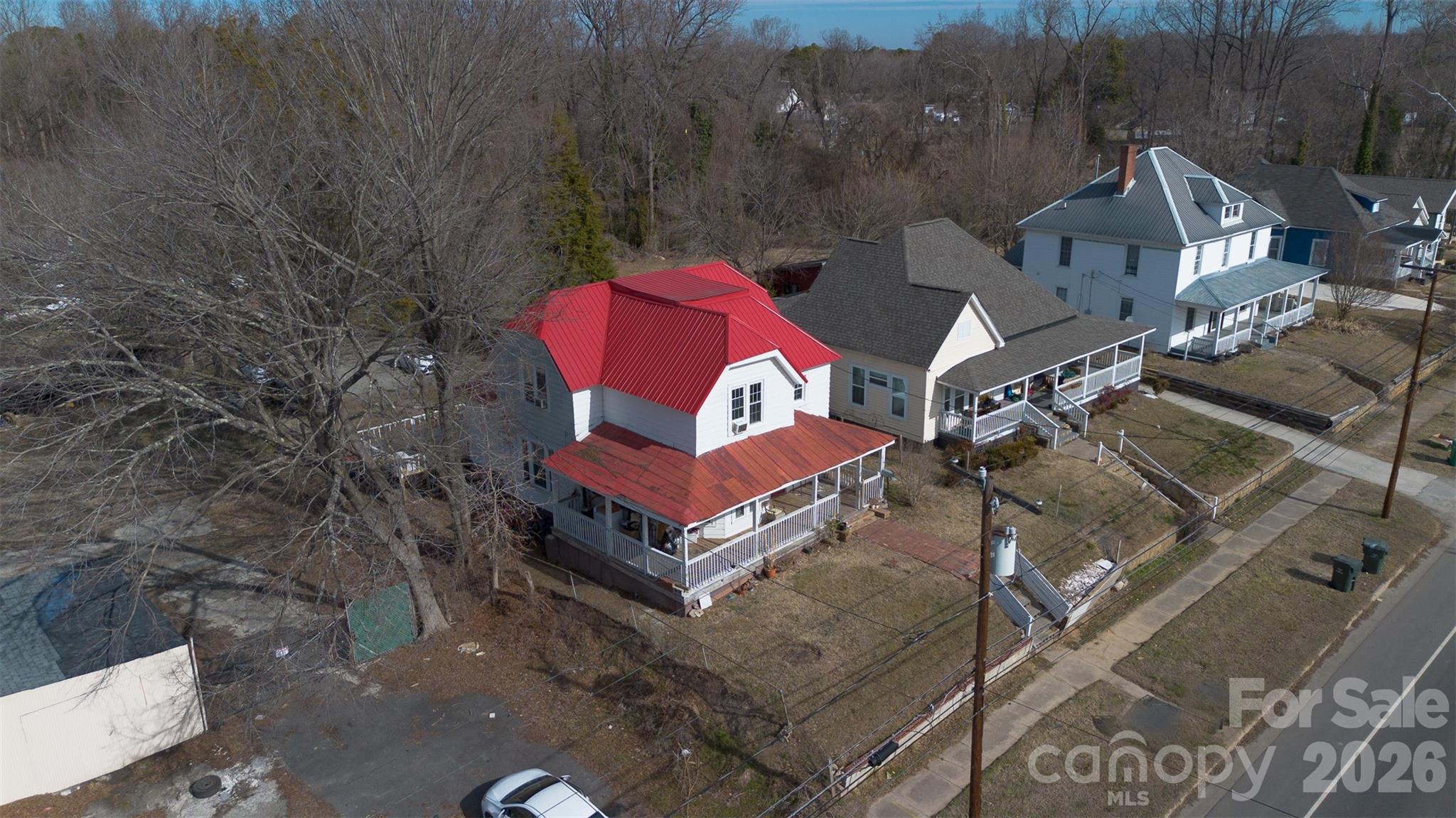 1212 S Salisbury Avenue — Spencer