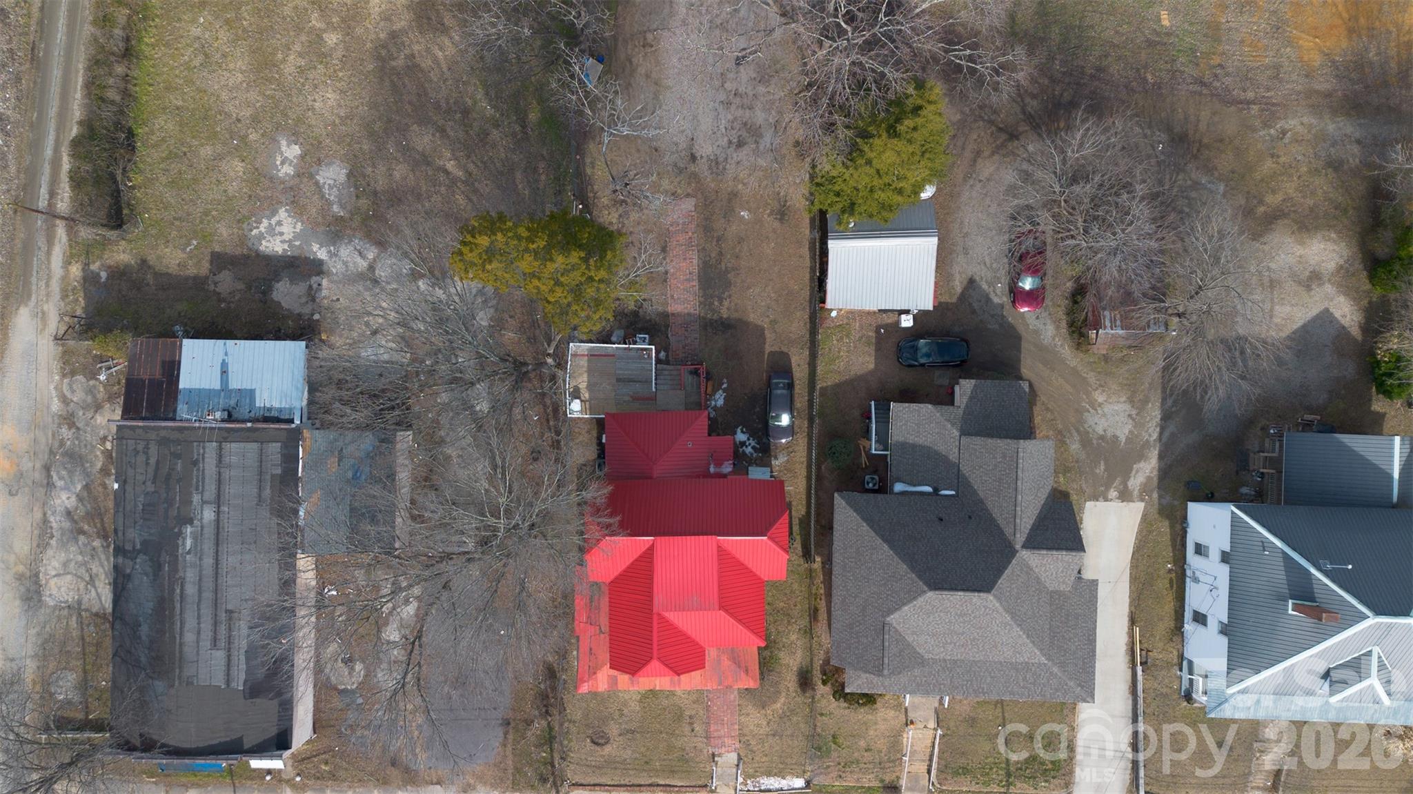 1212 S Salisbury Avenue — Spencer